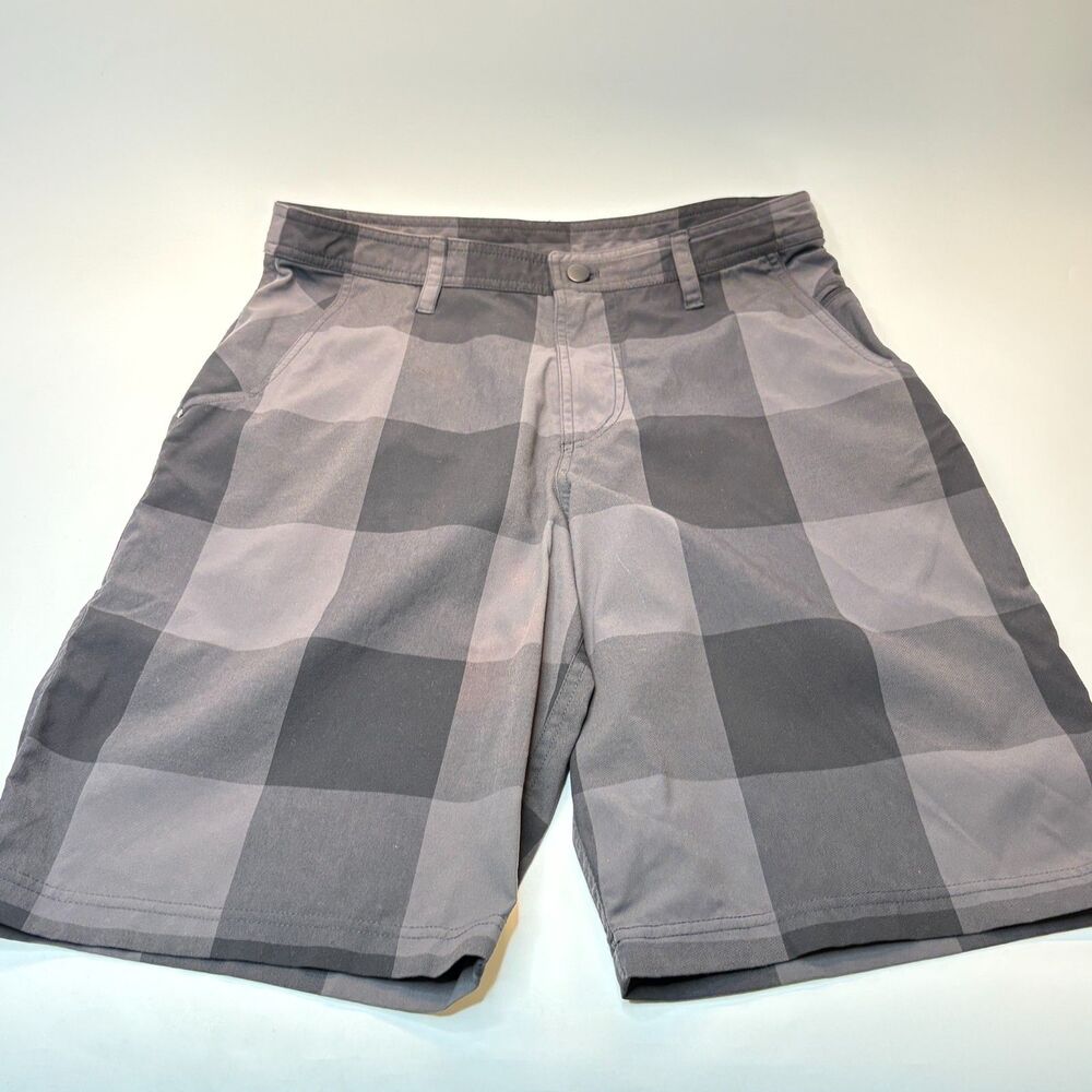 LULULEMON Black Gray Checkered Kahuna Shorts Mens Size 34 Golf